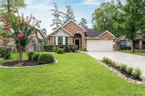 Single Story Homes for Sale in Spring TX